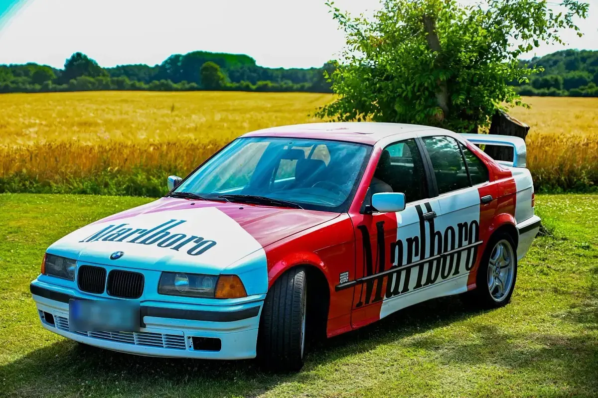 Gebraucht BMW 316 101 PS (74 kW) 1996 Limousine