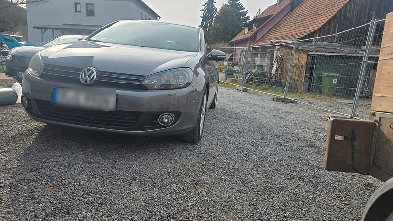 Gebraucht VW Golf Team 160 PS (117 kW) 2011 Grau Coupé