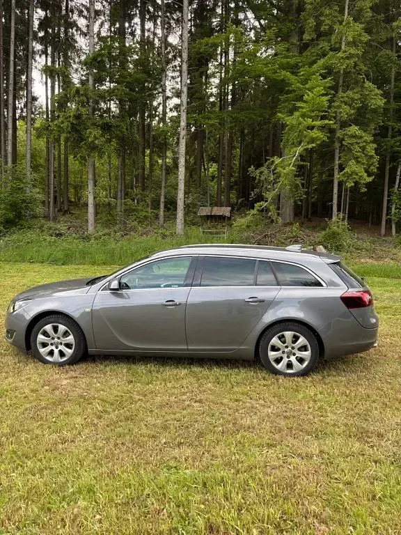 Usata Opel Insignia Edition 170 CV (125 kW) 2017 Grigio Station wagon