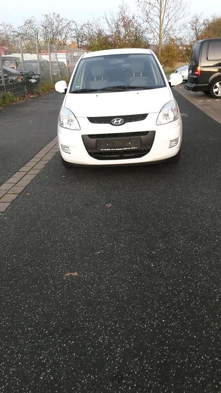 Weiß Gebraucht 2009 Hyundai Matrix Van / Kleinbus | 1.100 € (Guter Preis) - Bild 1/4