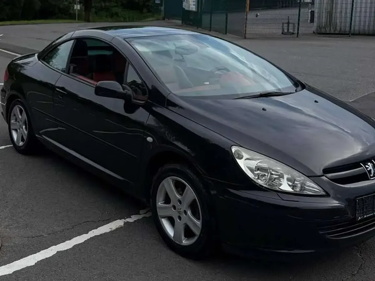 Gebraucht Peugeot 307 CC 136 PS (100 kW) 2005 Schwarz Cabrio