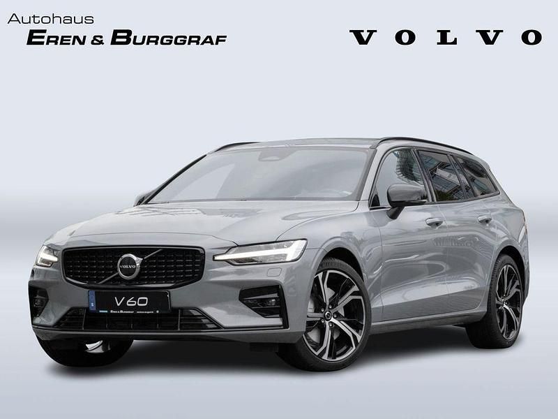 Gebraucht Volvo V60 Plus 197 PS (144 kW) 2024 Vapour grey / metallic Kombi