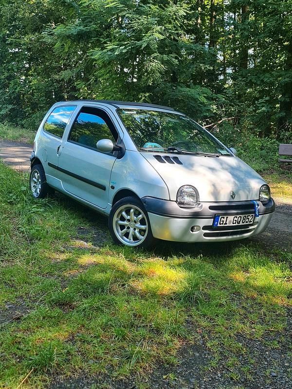 Silber Gebraucht 2004 Renault Twingo Kleinwagen | 3.500 € - Bild 1/4