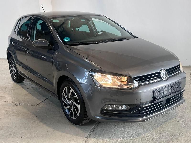 Gebraucht VW Polo Sound 90 PS (66 kW) 2017 Schwarz Limousine