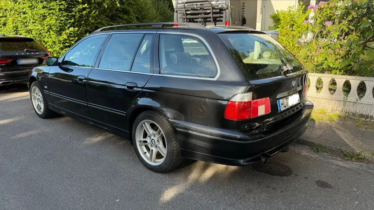 Gebraucht BMW 525 192 PS (141 kW) 2004 Schwarz Kombi