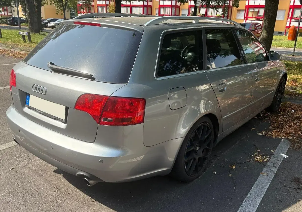 Używany Audi A4 259 KM (190 kW) 2005 Szary Kombi