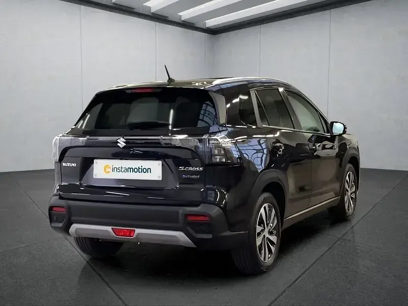 Gebraucht Suzuki SX4 S-Cross 102 PS (75 kW) 2024 Schwarz SUV