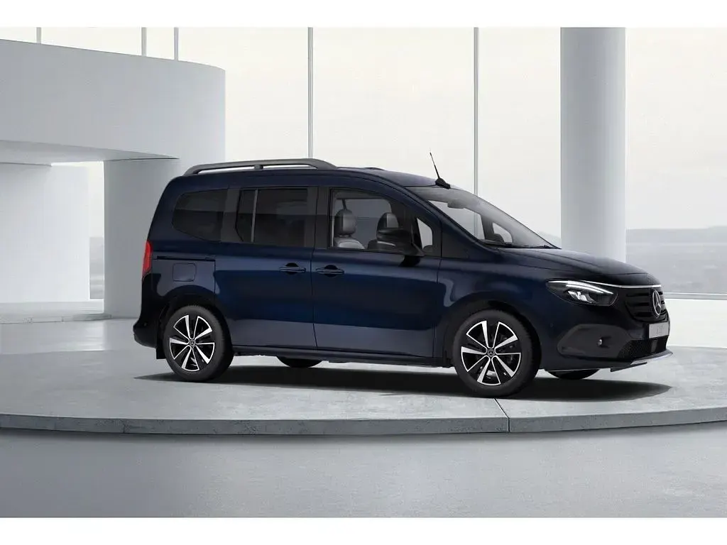 Gebraucht Mercedes EQT200 Progressive 89 kW (122 PS) 2024 Blau Van / Kleinbus