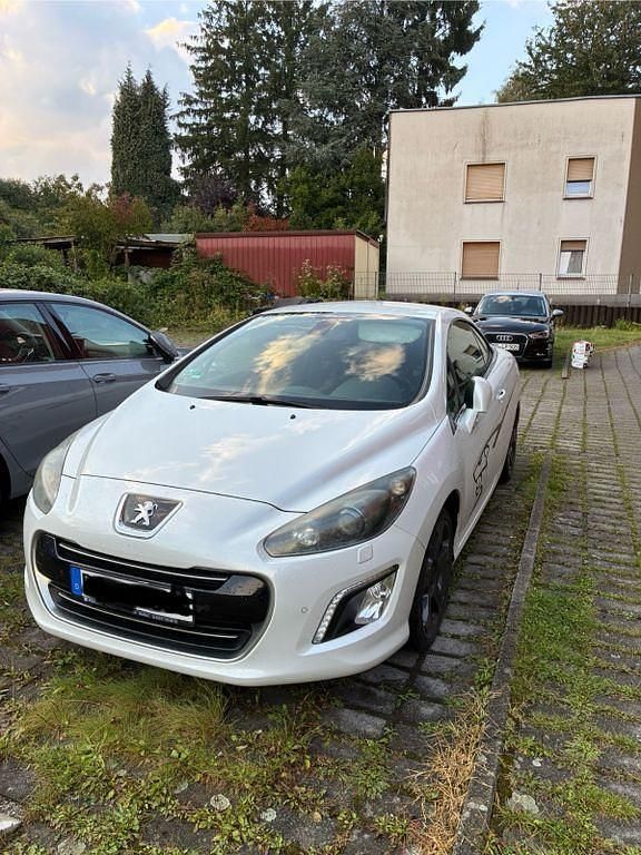 Weiß Gebraucht 2012 Peugeot 308 CC Active Cabrio | 3.900 € (Fairer Preis) - Bild 1/4