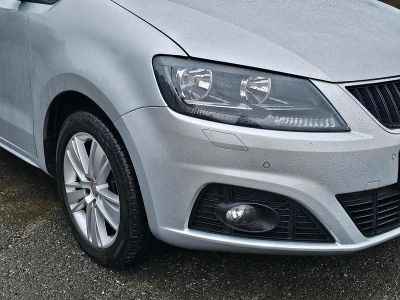 Gebraucht Seat Alhambra Style 140 PS (102 kW) 2013 Silber Van / Kleinbus