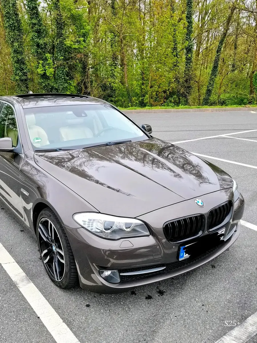 Usata BMW 520 184 CV (135 kW) 2012 Grigio Berlina