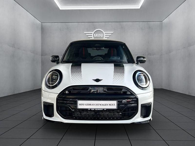Gebraucht Mini Cooper 156 PS (114 kW) 2025 Weiß Kleinwagen