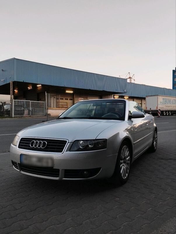 Silber Gebraucht 2002 Audi A4 Cabriolet Cabrio | 3.200 € - Bild 1/4