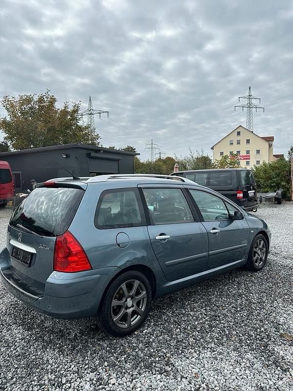 Gebraucht Peugeot 307 136 PS (100 kW) 2008 Grau Kombi