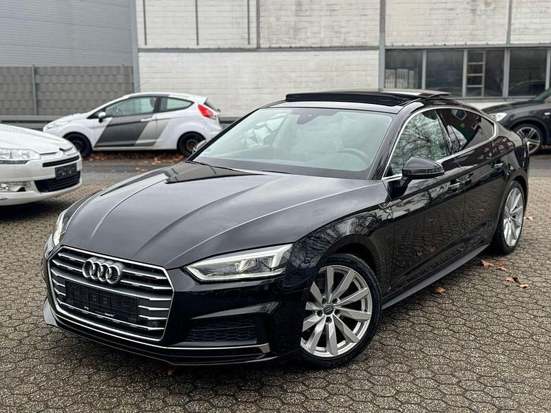 Mythosschwarz Gebraucht 2019 Audi A5 Sportback S-Line Kleinwagen | 22.499 € (Guter Preis) - Bild 1/4