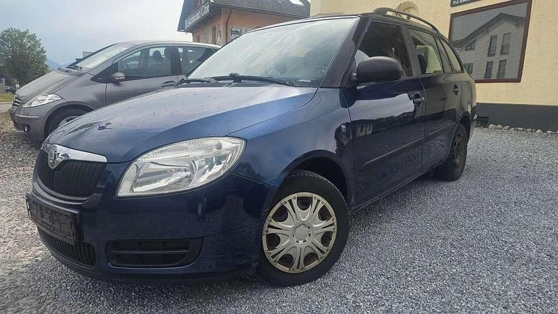 Blau Gebraucht 2009 Skoda Fabia Classic Kombi | 799 € (Guter Preis) - Bild 1/4