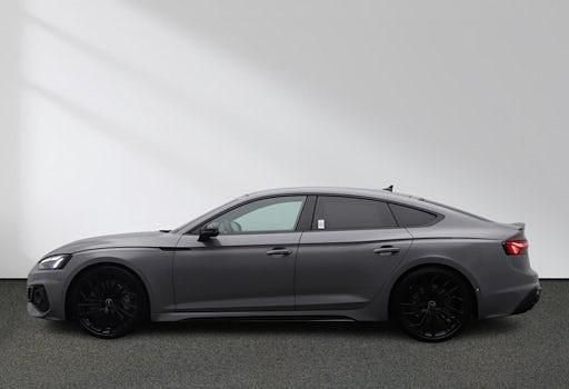 Gebraucht Audi RS5 Sportback Ambiente 450 PS (330 kW) 2022 Nardograu Limousine
