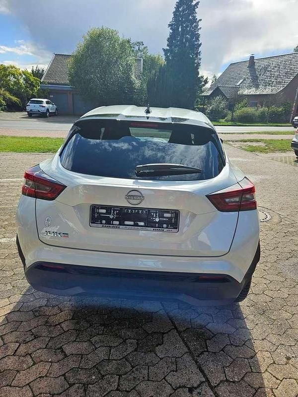 Gebraucht Nissan Juke Style Edition 117 PS (86 kW) 2024 Brilliant white (m) SUV