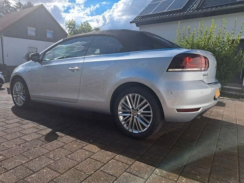 Gebraucht VW Golf Cabriolet Cup 105 PS (77 kW) 2015 Silber Cabrio