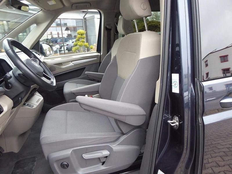 Gebraucht VW Multivan Life 204 PS (150 kW) 2022 Blau Van