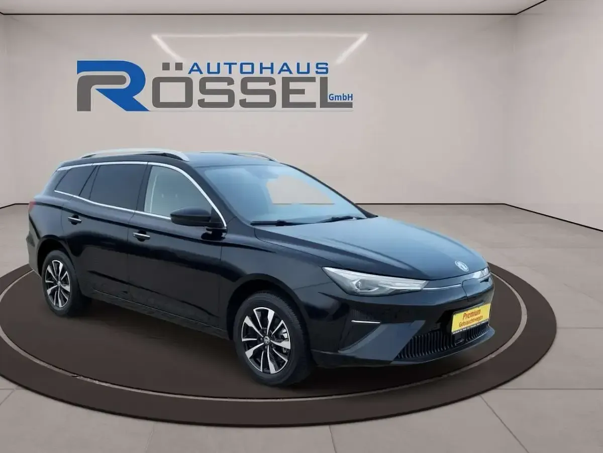 Gebraucht MG MG5 EV Comfort 114 kW (156 PS) 2025 Pebble black Kombi