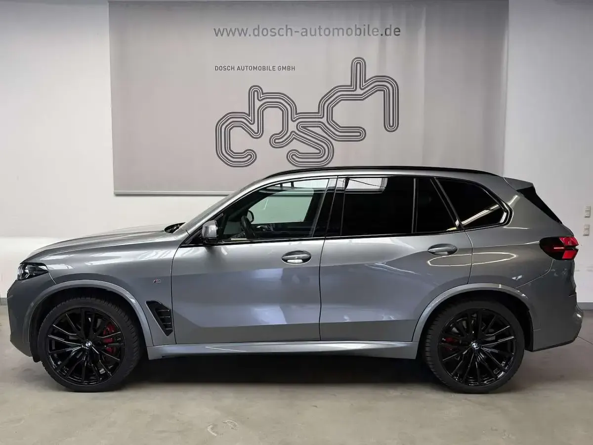 Gebraucht BMW X5 M Sport 298 PS (219 kW) 2026 Skyscraper grau SUV