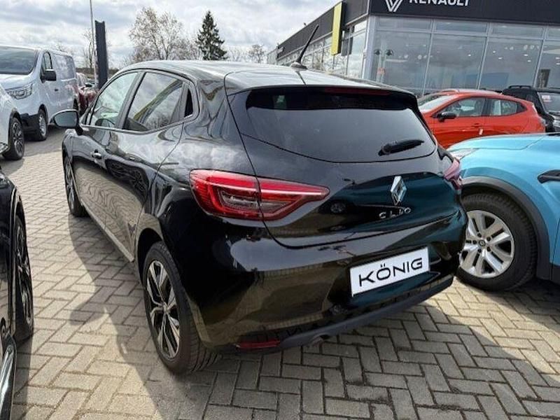 Gebraucht Renault Clio V Evolution 67 PS (49 kW) 2023 Schwarz Limousine