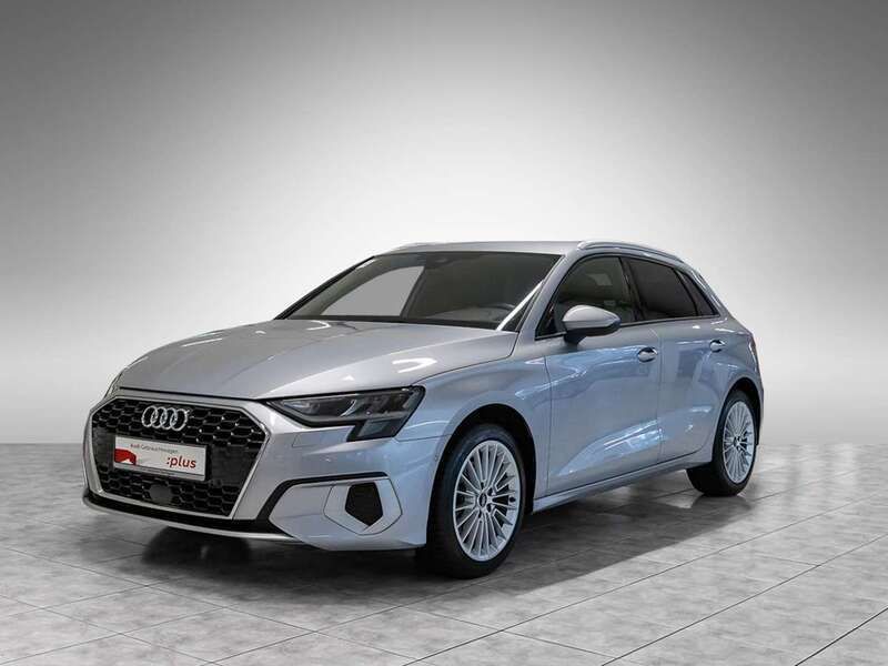 Gebraucht Audi A3 Sportback Advanced Plus 150 PS (110 kW) 2023 Florettsilber metallic Kleinwagen
