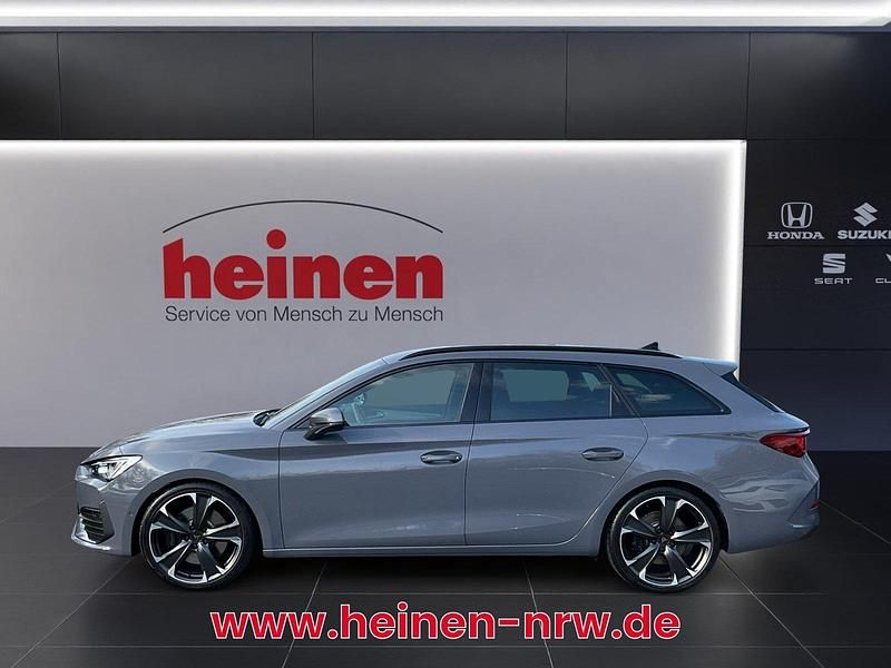 Gebraucht Seat Leon 245 PS (180 kW) 2024 Graphene grau Limousine