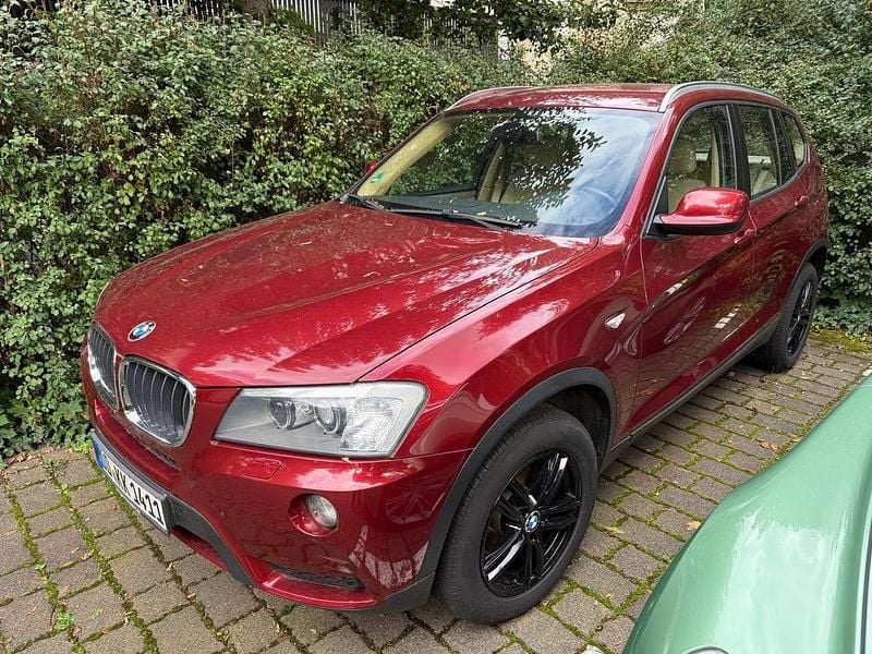 Rot Gebraucht 2010 BMW X3 SUV | 9.000 € (Guter Preis) - Bild 1/4