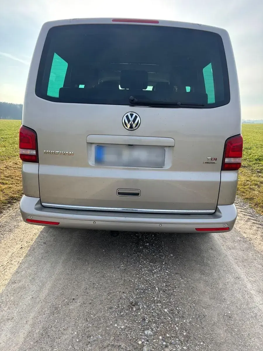 Gebraucht VW T5 175 PS (128 kW) 2013 Schwarz Van