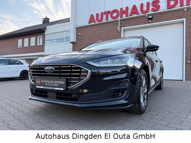 Schwarz Gebraucht 2023 Ford Focus Titanium X Kombi | 17.950 € (Fairer Preis) - Bild 1/4