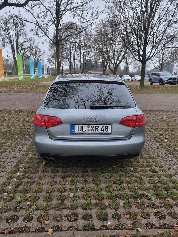 Gebraucht Audi A4 Sport 160 PS (117 kW) 2010 Silber Kombi