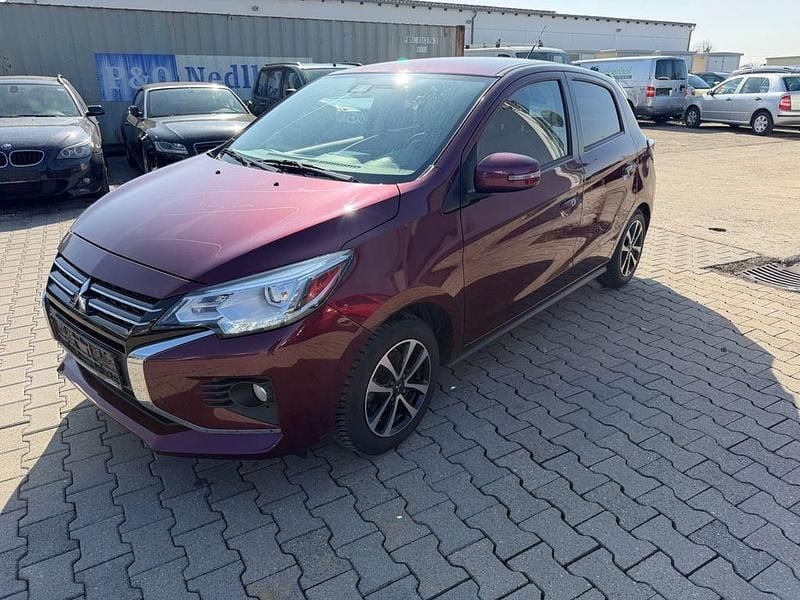 Gebraucht Mitsubishi Space Star Top 80 PS (58 kW) 2020 Rot Kleinwagen