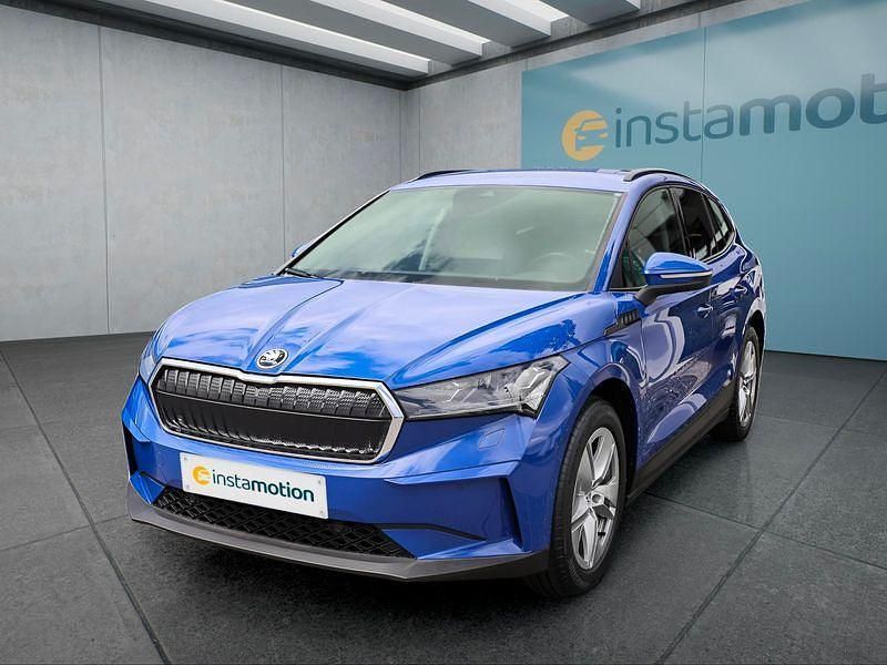 Blau Gebraucht 2022 Skoda Enyaq iV Loft SUV | 26.699 € (Fairer Preis) - Bild 1/4