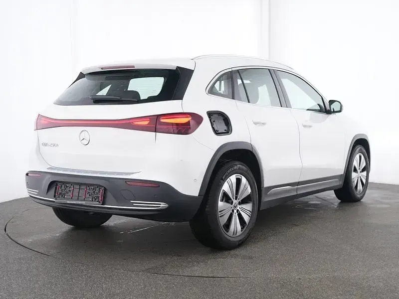 Gebraucht Mercedes EQA250+ Advanced 139 kW (190 PS) 2025 Weiß SUV