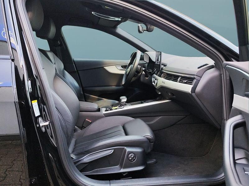 Gebraucht Audi A4 204 PS (150 kW) 2023 Schwarz Limousine