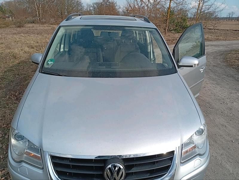 Gebraucht VW Touran Trendline 140 PS (102 kW) 2008 Silber Van / Kleinbus