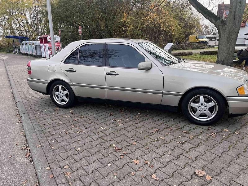 Gebraucht Mercedes C280 Elegance 193 PS (141 kW) 1995 Silber Limousine