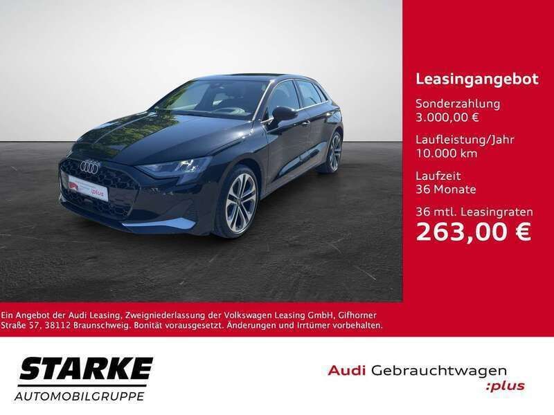 Navarrablau metallic Gebraucht 2023 Audi A3 Sportback Advanced Limousine | 36.470 € (Teuer) - Bild 1/4