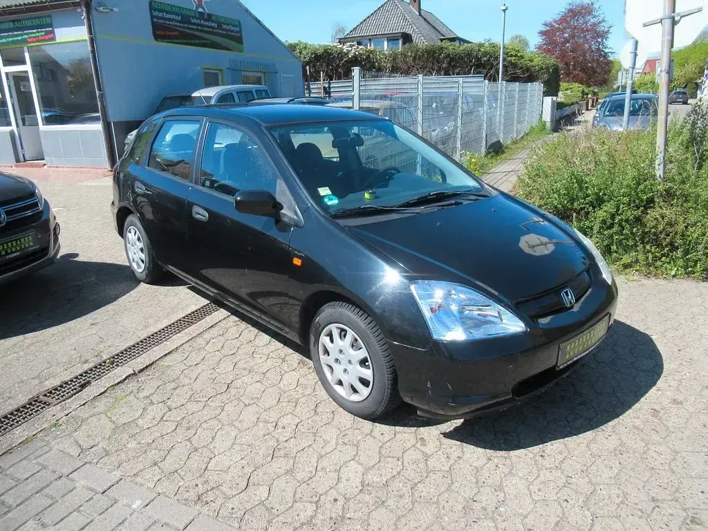 Second-hand Honda Civic 90 CP (66 kW) 2003 Negru Berlinǎ