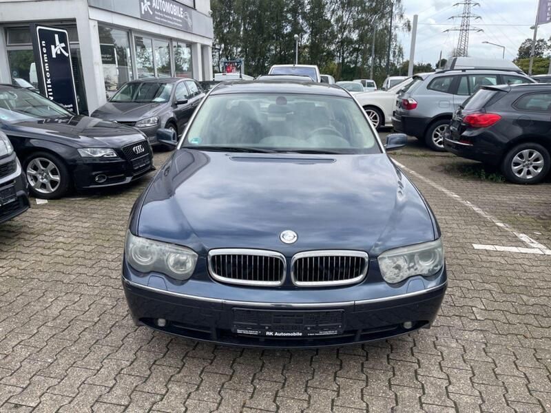 Gebraucht BMW 760L 445 PS (327 kW) 2003 Blau Limousine