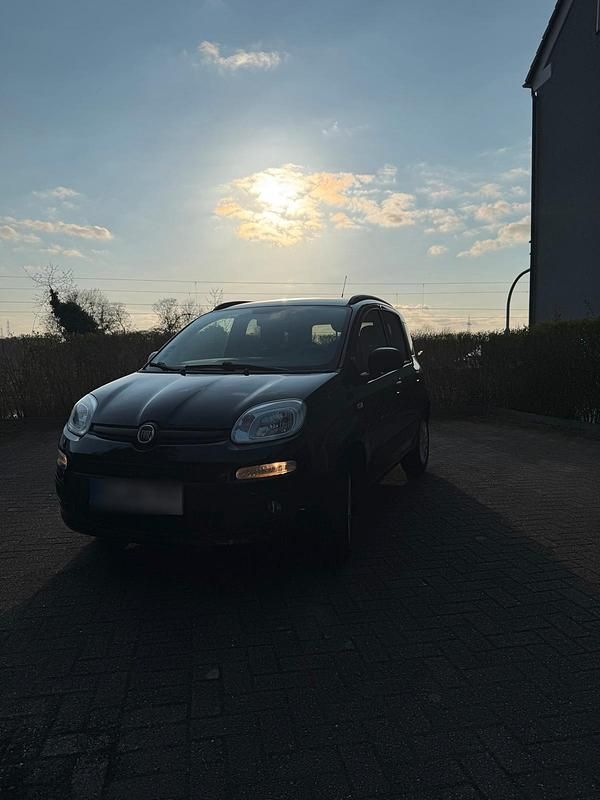 Gebraucht Fiat Panda 69 PS (50 kW) 2020 Schwarz Kleinwagen