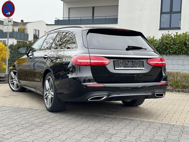 Gebraucht Mercedes E400 AMG 340 PS (250 kW) 2019 Schwarz Limousine