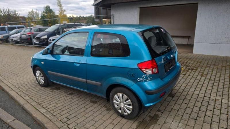 Gebraucht Hyundai Getz 63 PS (46 kW) 2003 Blau Kleinwagen