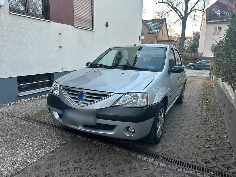Gebraucht Dacia Logan 64 PS (47 kW) 2006 Silber Limousine