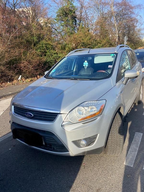 Gebraucht Ford Kuga 136 PS (100 kW) 2009 Silber SUV