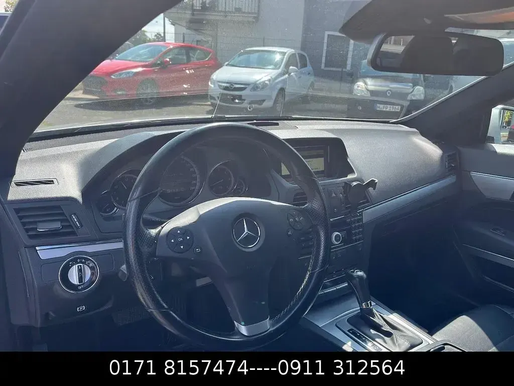 Gebraucht Mercedes E350 231 PS (169 kW) 2010 Silber Coupé