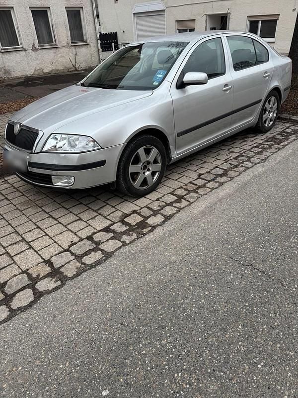 Gebraucht Skoda Octavia 115 PS (84 kW) 2007 Grau Limousine