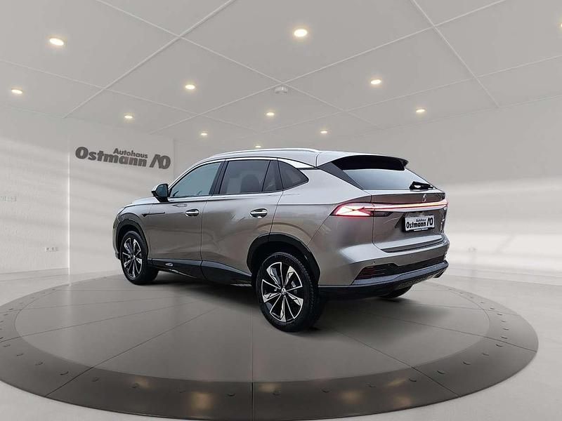 Neu MG HS Luxury 143 PS (105 kW) 2026 Sterling silver SUV